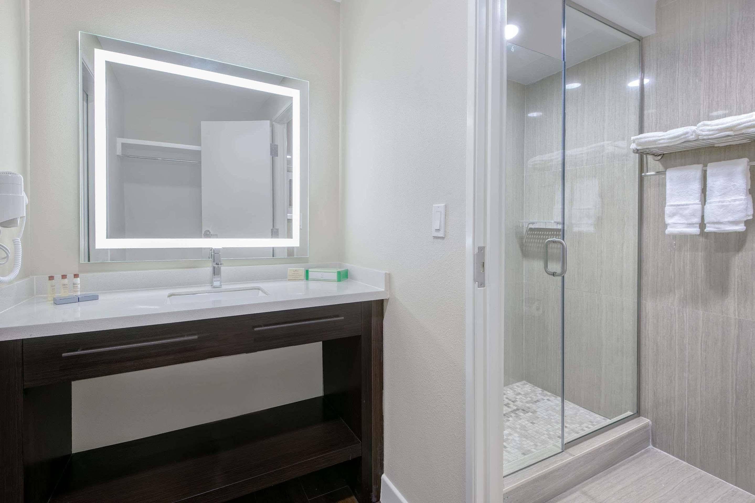 Hawthorn Extended Stay By Wyndham Mcallen Zewnętrze zdjęcie